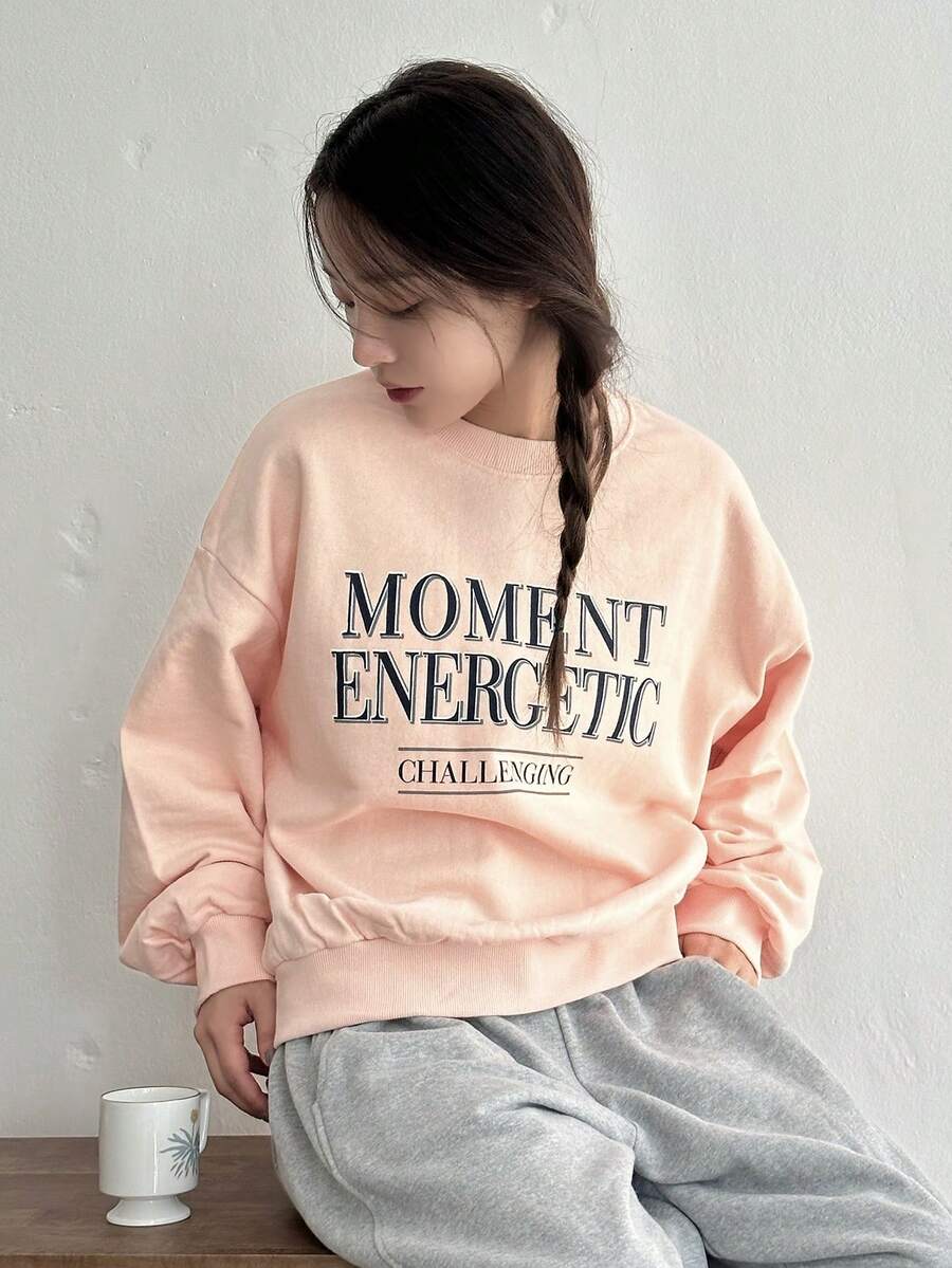 DAZY Của phụ nữ In thư Vòng cổ Áo nỉ - Hồng - Xem 1