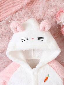 女嬰卡通刺繡插肩袖3D耳朵設計連帽法蘭絨夾克和褲子 - 白色 - 查看 3