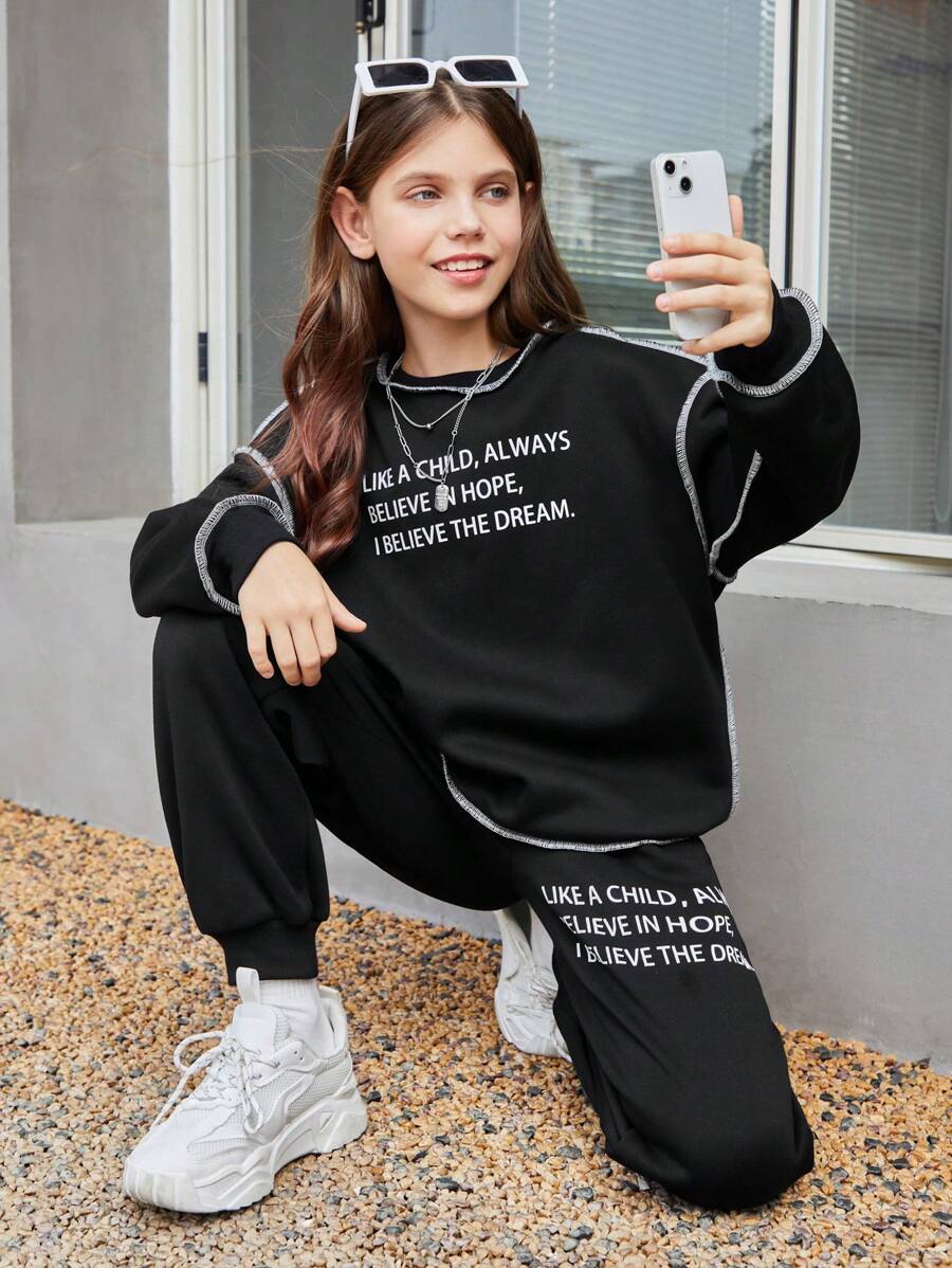 SHEIN 青少女羊毛衣,印花寬鬆圓領套頭衫和針織彈性腰帶運動長褲套裝 - 黑色 - 查看 1