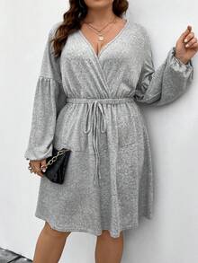 大尺碼鬆身肩帶前扣a字裙 - 淺灰色 - 查看 4