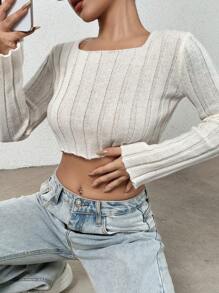 Flirla كنزة صوف قصير موحدة اللون ياقة عميقة