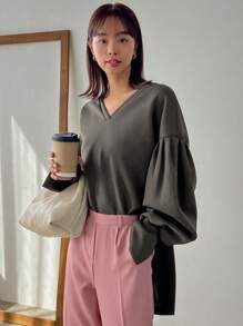 FRIFUL Women's V-Neck Drop Shoulder Sleeve Sweatshirt,Fall Clothes - Grey - View 7