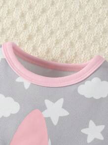 SHEIN 嬰兒女童絨布舒適卡通印花長袖汗衫和褲子套裝,緊身家居服