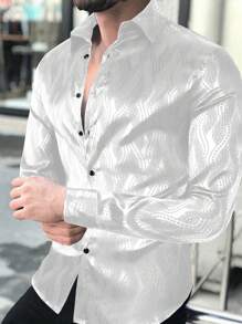 Manfinity AFTRDRK Hombres Camisa con estampado