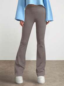 RueChic Pantalones acampanados de talle alto