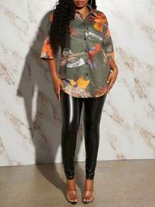 Slaydiva Graffiti Print Drop Shoulder Shirt - Olive Green - View 3