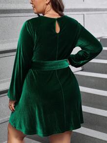 SHEIN LUNE Váy nhung trơn tay đèn lồng cỡ lớn có thắt lưng - màu xanh lá - Xem 2