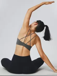 GLOWMODE Sujetador Deportivo Con Tirantes Featherfit™ Para La Espalda - Gris Oscuro - Ver 8