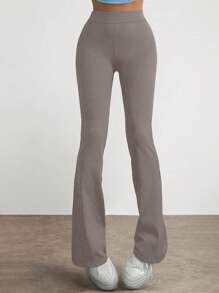 RueChic Pantalones acampanados de talle alto
