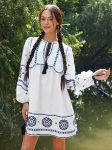 Soleia Women's Geometric Printed Fringe Tie Lantern Sleeve Dress - Blue and White - View 5