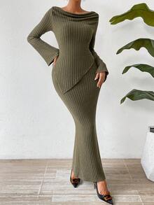 SHEIN Privé Cổ thuyền Tay áo kèn  Viền không đối xứng Áo thun & Váy - xanh quân đội - Xem 6