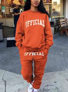 LovelyWholesale Bộ áo nỉ dài tay hở vai cổ tròn in chữ và quần dài giản dị cho nữ vào mùa thu đông - trái cam - Xem 3
