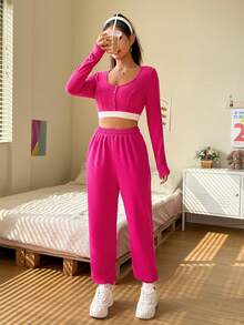 SHEIN EZwear Conjunto Rosa De Camiseta Y Shorts Para Mujeres - Rosa - Ver 3