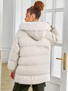 少女翻盖口袋毛绒装饰连帽棉服外套 - 杏色 - 查看 2