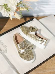 女孩秋天和冬季新款時尚金屬亮絲樂福鞋帶軟底,舒服的和運動休閒鞋