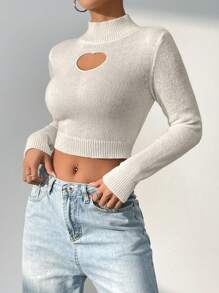 SHEIN Unity 愛心鏤空小高領短款毛衣 - 杏色 - 查看 1