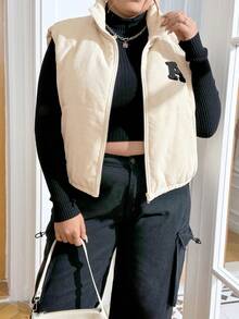 SHEIN Essnce 大碼字母貼布拉鏈開襟羽絨背心大衣 - 杏色 - 查看 5