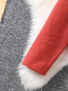SHEIN Vintaside Kids 女孩翻蓋細節夾克和小碎花印花吊帶連身裙 - 彩色 - 查看 6
