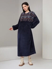 Mulvari Women's Geometric Pattern Drop Shoulder Dress - Navy Blue - View 4