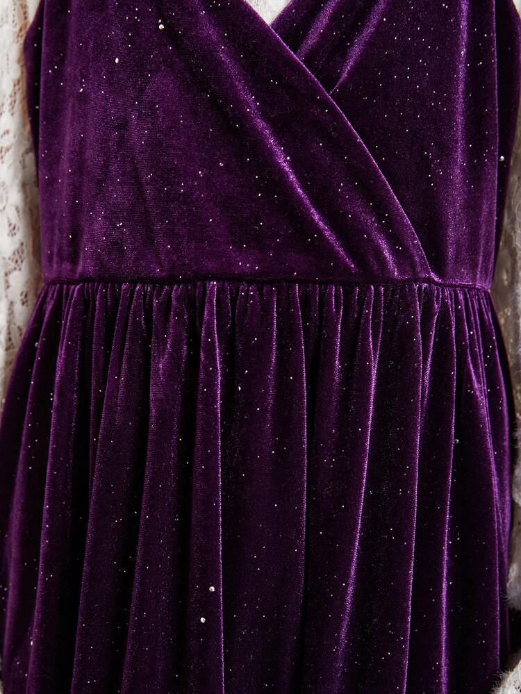 Tween Girls' Knitted Solid Color Short Plush Strap Dress And Lace Trim Solid Color Knitted Top 2pcs/Set