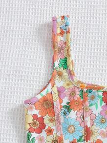 Soleia Top tank con estampado floral bajo hanky