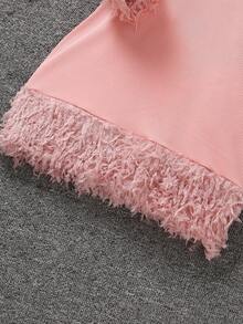 SHEIN Cô gái Tween Trang trí Fuzzy Chất rắn Váy liền áo vừa vặn - Hồng - Xem 5