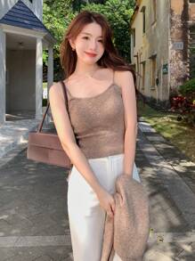 DAZY Stevige Cami knit top & Voorpand met knoppen Supercrop Cardigans