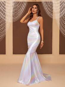 SHEIN Belle 女式魚尾風格吊帶連身裙,雷射面料,珍珠肩帶,適合繁重工作 - 白色 - 查看 4