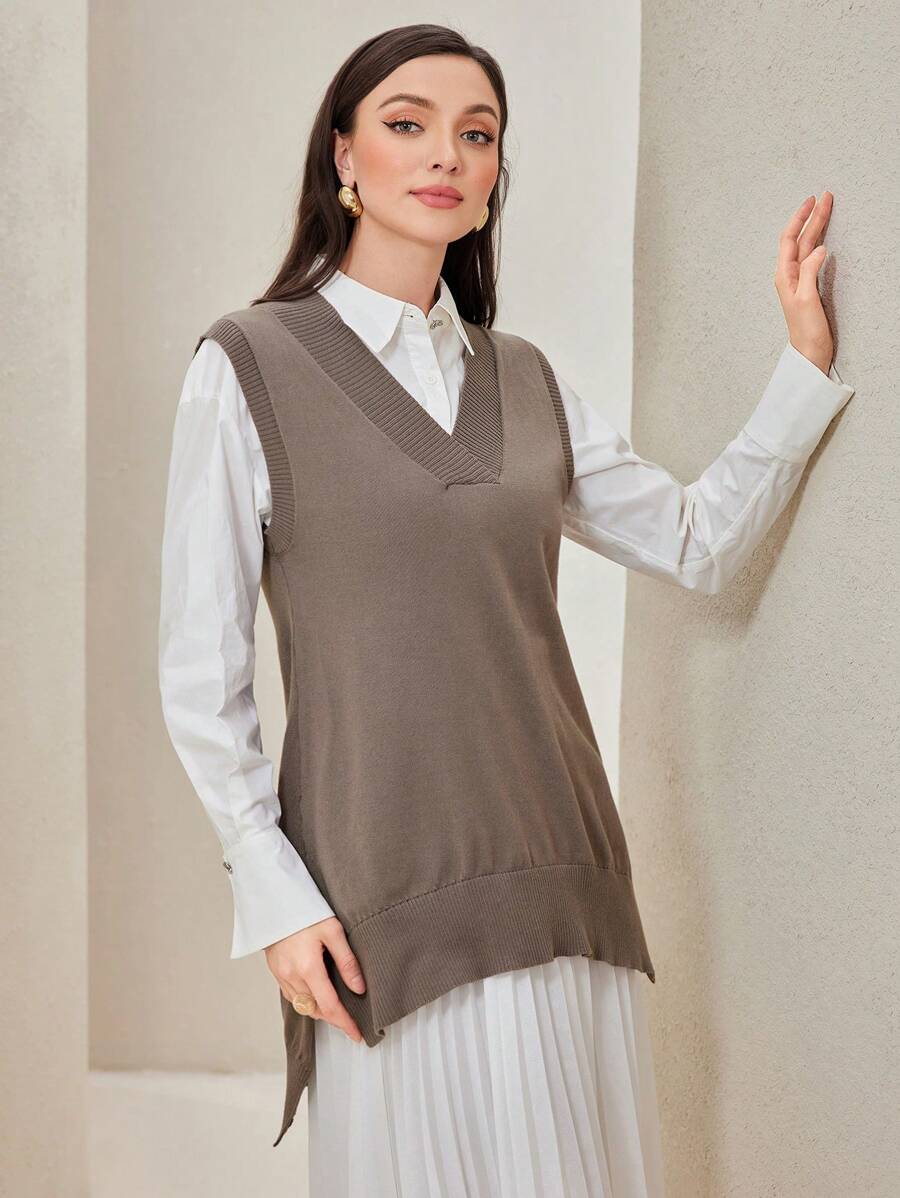 Seusyu 1pc Split Hem Sweater Vest - Coffee Brown - View 1