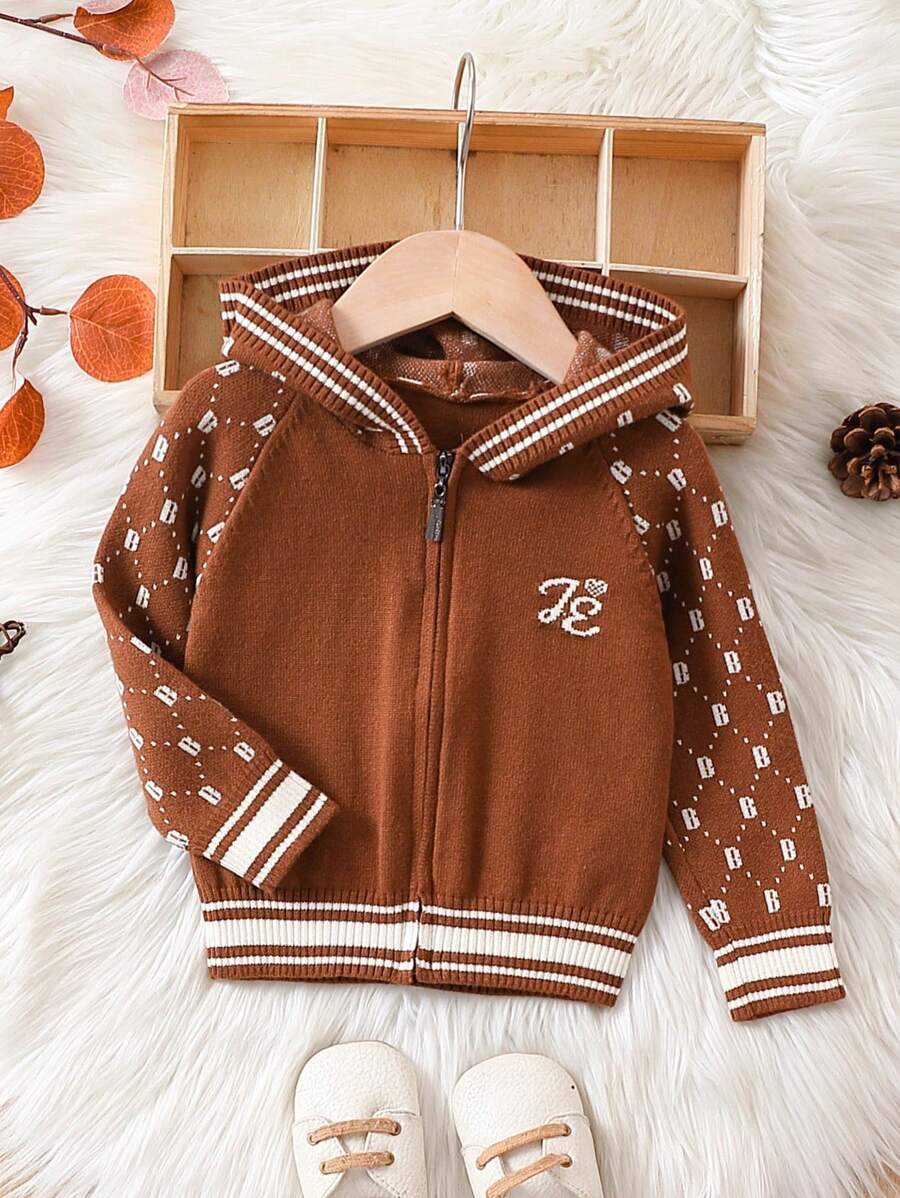 Bebé niño Cárdigan con patrón de letra ribete de rayas con capucha