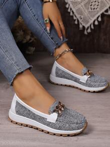 New Spring Autumn Fashionable Plus Size Color Block Flat Loafers With Metal Chain Detail For Women's Casual & Sports Wear