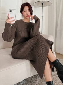 DAZY 女款純色插肩袖後開衩毛衣連身裙 - 棕色 - 查看 1