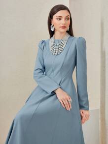 Modelyn 纯色长款泡泡袖褶皱细节朴素连衣裙