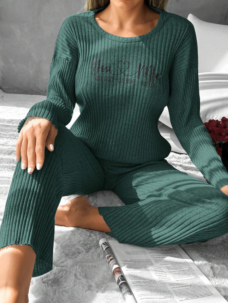 SHEIN Cottnline Women's Ribbed Stripes Pajama Set With Text Print - Army Green - View 1