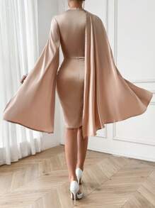 SHEIN Lady Solid Cloak Sleeve Satin Bodycon Dress