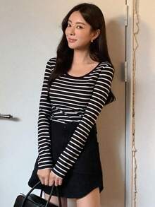 Dazy Star Sọc Vòng cổ Của phụ nữ Áo thun - Đen và trắng - Xem 4