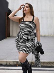 SHEIN Privé Plus Size Houndstooth Pattern Cropped Jacket And Slip Dress Set - Black and White - View 5