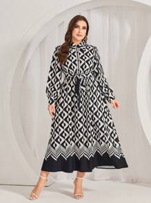 Mulvari 大碼幾何樣式腰帶襯衫洋裝 - 黑與白 - 查看 1