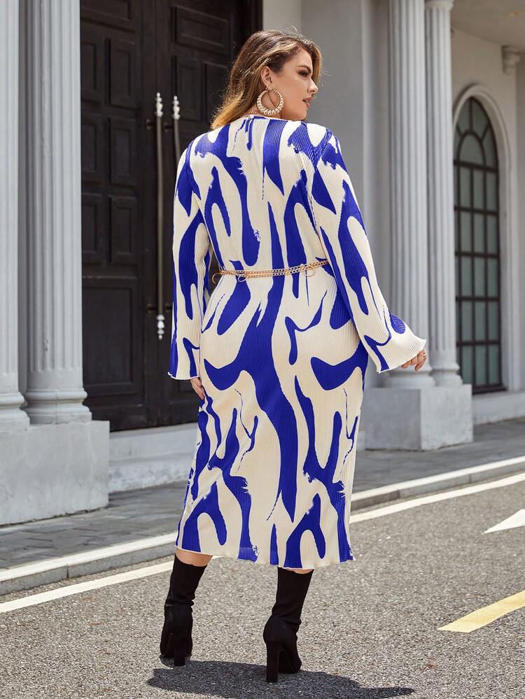 Plus Allover Print Lantern Sleeve Dress Without Belt