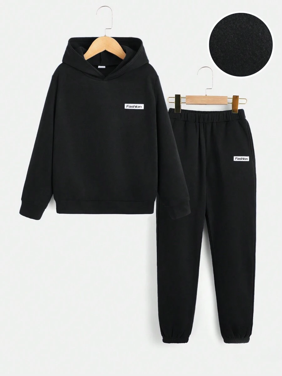 SHEIN 男大童字母貼布保暖連帽衫和運動褲 - 黑色 - 查看 1