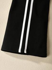 SHEIN Conjunto Casual De Sudadera Con Capucha Y Pantalones Acampanados Impresos Para Chicas Pre-adolescentes