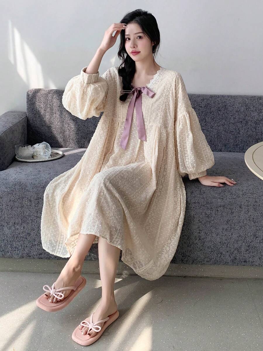 DAZY Chất rắn Cà vạt Tay áo Đèn lồng áo choàng Váy ngủ - Màu be - Xem 1