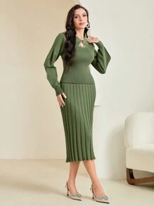 Modelyn Keyhole Neckline Lantern Sleeve Sweater & Knit Skirt - Army Green - View 4