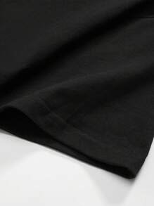 Camiseta Con Estampado Grande De Carreras De Elementos Con Estilo Suelto Y Hombros Caídos - Negro - Ver 4