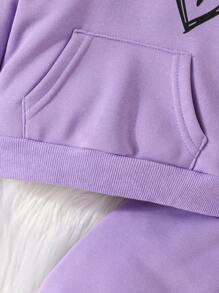 Baby Girl Heart Print Kangaroo Pocket Hoodie & Sweatpants - Purple - View 4