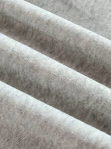 Áo nỉ trùm đầu nam có in hình cánh và chữ và dây rút, lót nhiệt - Xám - Xem 5