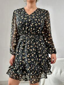 RueChic Talla grande floral patrón de manga farol Vestido con con fruncido bajo con capas ( Cinturón no incluido ) - Multicolor - Ver 4