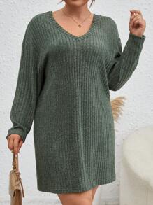 SHEIN Frenchy Talla Plus Vestido Con Hombros Caídos Huecos Y Corte De Parche Bordado En La Espalda - Verde - Ver 2