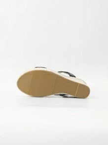 Sandalias de plataforma y cuña de mimbre trenzado para mujer, tacones altos de punta abierta sencillos para verano, viajes, vacaciones y exteriores, suela gruesa - Negro - Ver 4