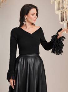 Modelyn Jersey ribete con fleco de manga amplia cruzado - Negro - Ver 1